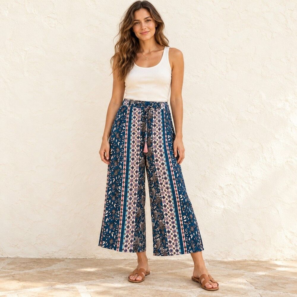 Angie Blue Floral Wide Leg Cropped Pants Womens Sz S Boho Pull On Elastic Waist